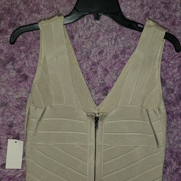 Cream Bondage Dress - Picture 4 of 4